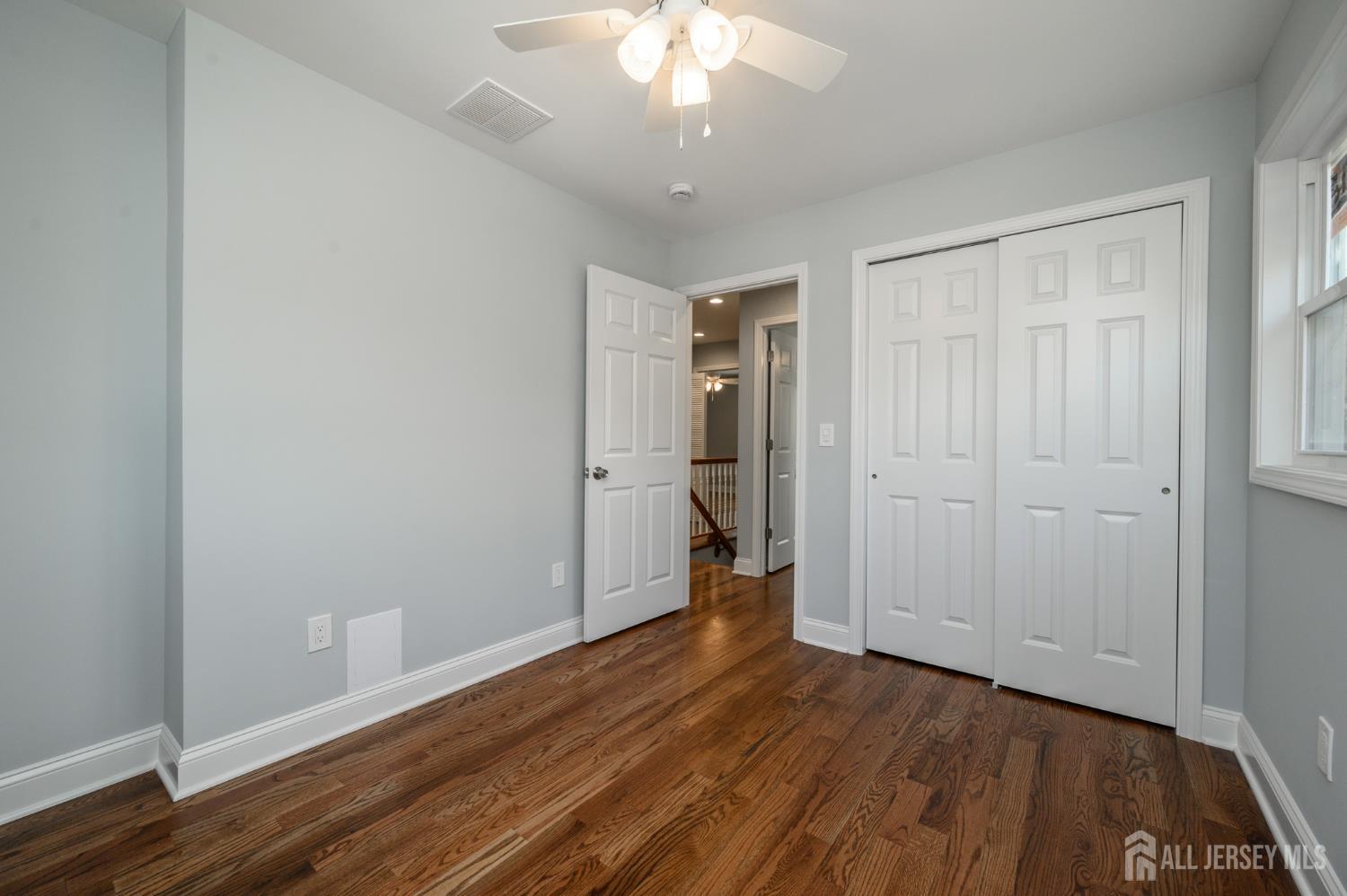 270 Alpine Way Old Bridge NJ 08879