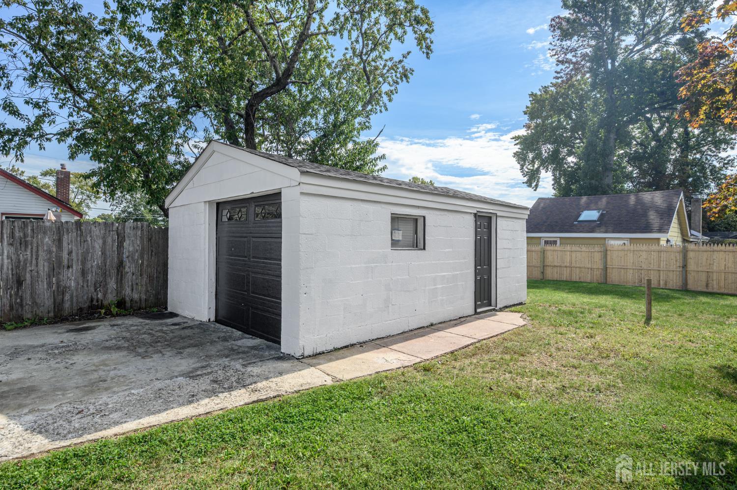 270 Alpine Way Old Bridge NJ 08879