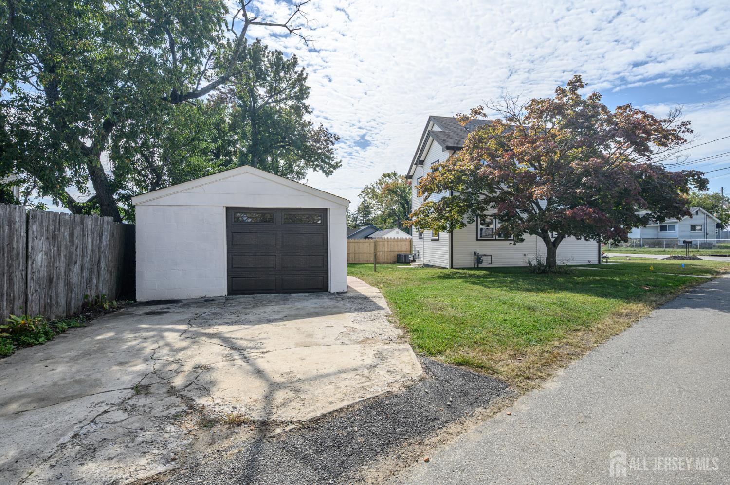270 Alpine Way Old Bridge NJ 08879