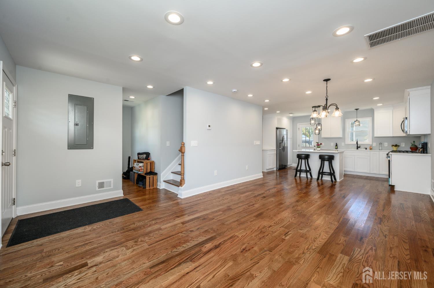 270 Alpine Way Old Bridge NJ 08879