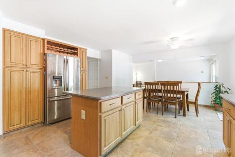 43 Scarlet Drive Sayreville NJ 08859