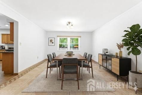 43 Scarlet Drive Sayreville NJ 08859