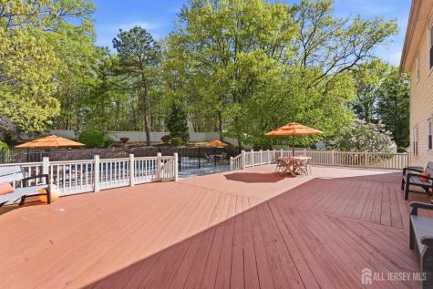 43 Scarlet Drive Sayreville NJ 08859