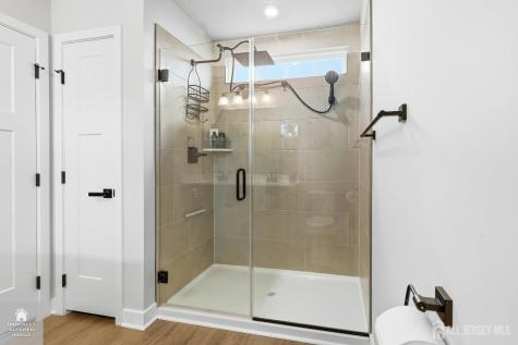 19 Kiln Drive Aberdeen NJ 07721