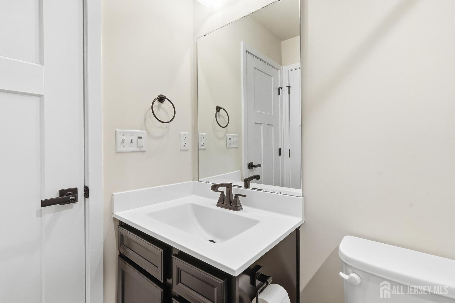 19 Kiln Drive Aberdeen NJ 07721