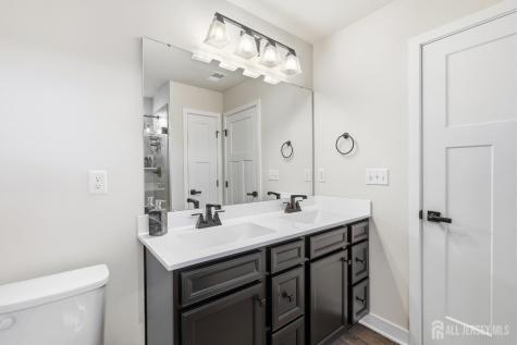 19 Kiln Drive Aberdeen NJ 07721