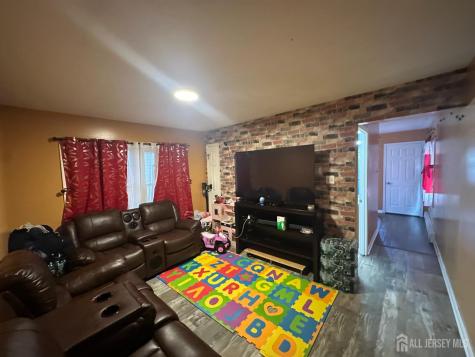 174 Suydam Street New Brunswick NJ 08901