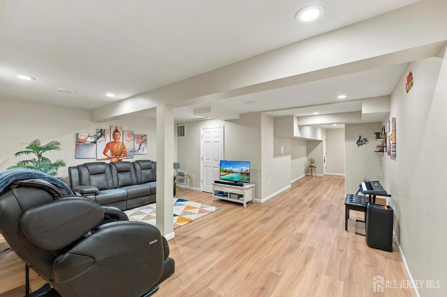 13 Forest Garden Drive Old Bridge NJ 07747