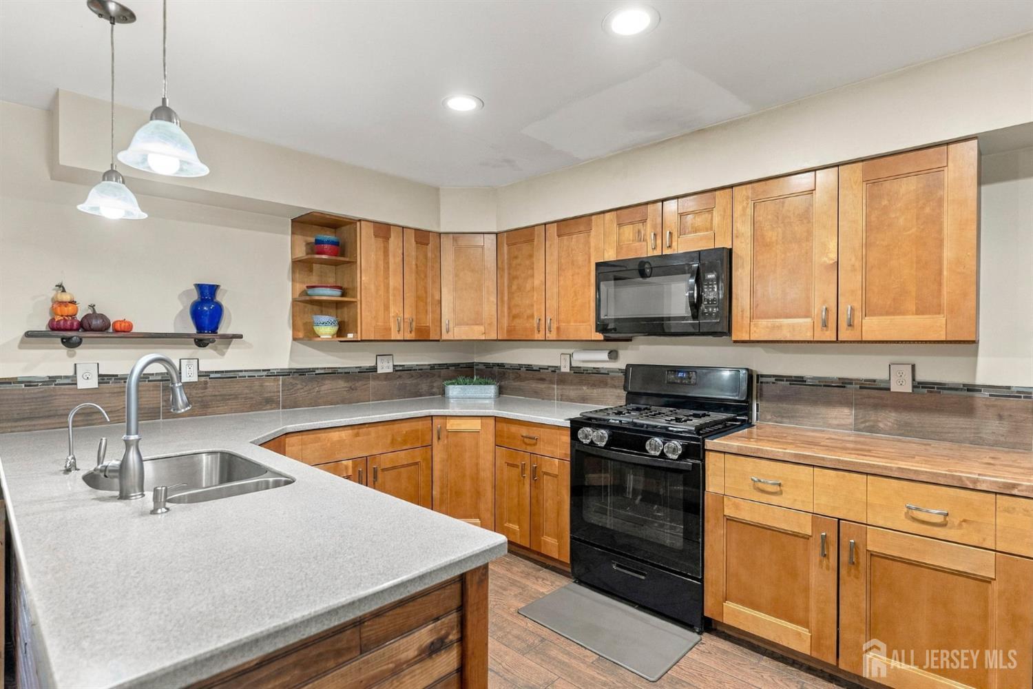 13 Forest Garden Drive Old Bridge NJ 07747