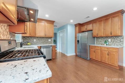 431 Brentwood Drive Piscataway NJ 08854