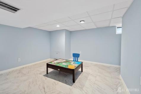 431 Brentwood Drive Piscataway NJ 08854