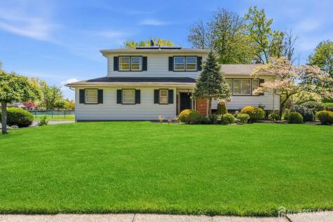 34 Ventnor Drive Edison NJ 08820