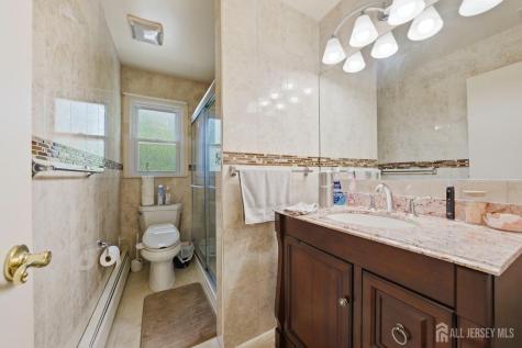 34 Ventnor Drive Edison NJ 08820