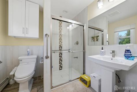 34 Ventnor Drive Edison NJ 08820