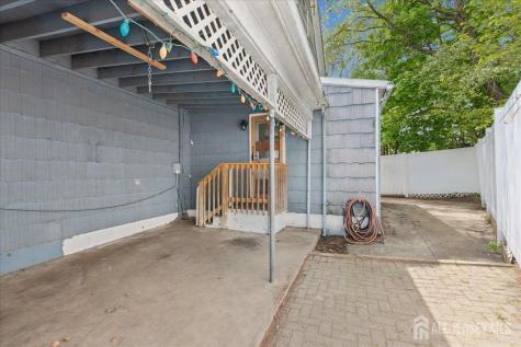 37 Hensler Lane Sayreville NJ 08872