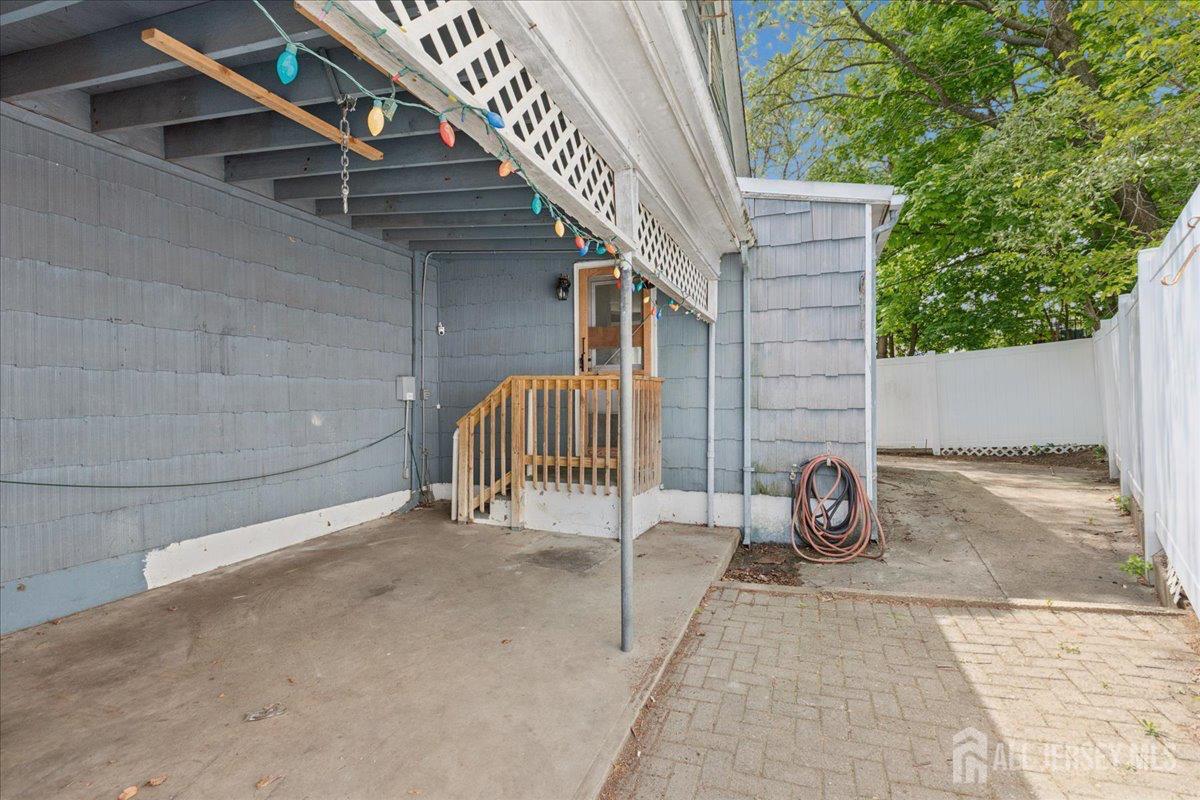 37 Hensler Lane Sayreville NJ 08872