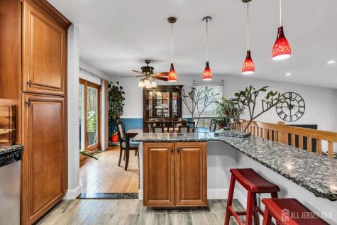 17 Heritage Drive Howell NJ 07731