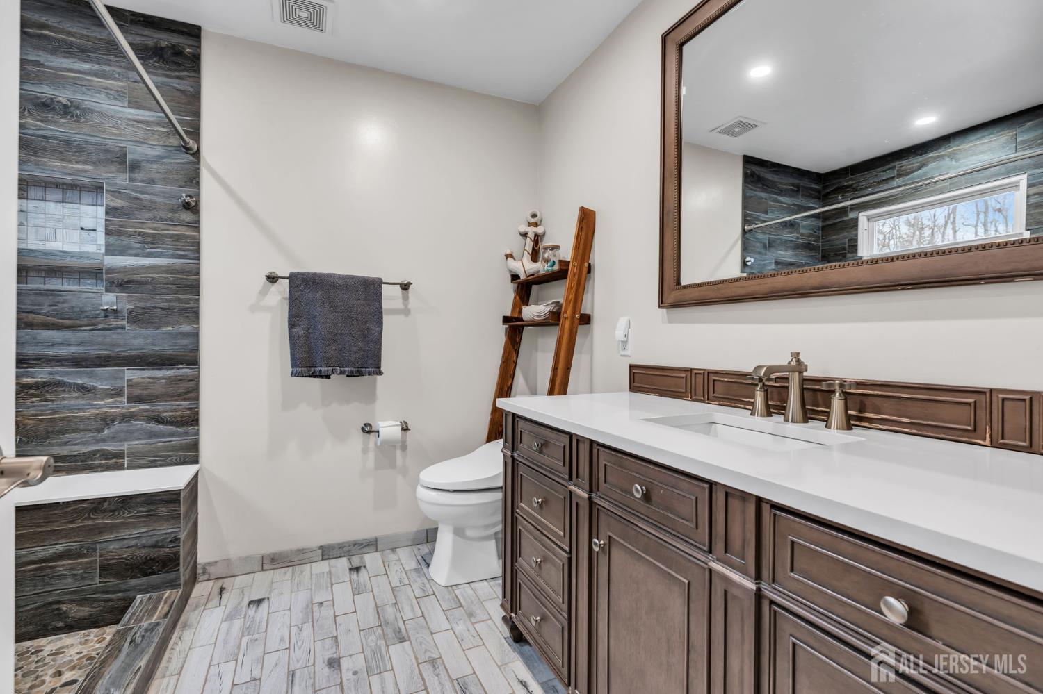 17 Heritage Drive Howell NJ 07731