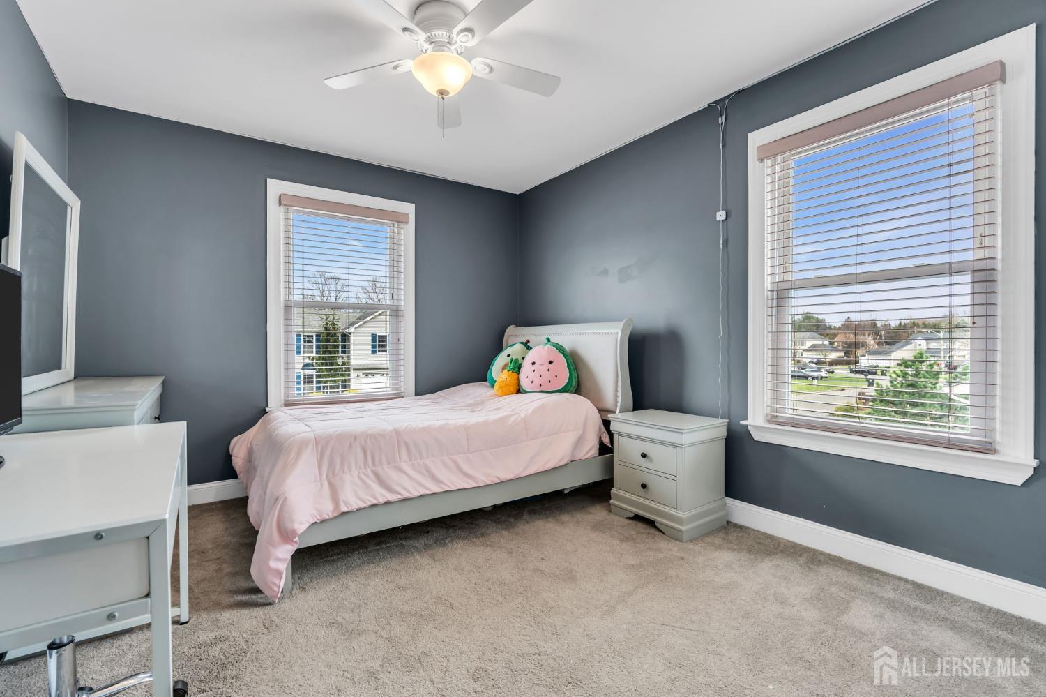 17 Heritage Drive Howell NJ 07731