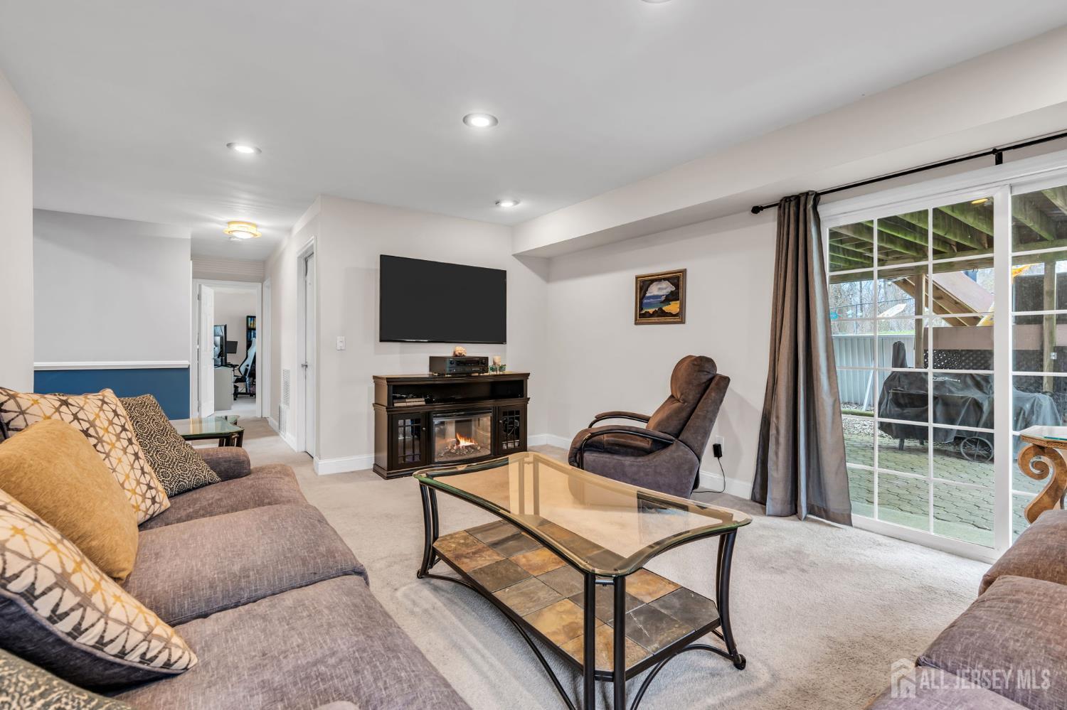 17 Heritage Drive Howell NJ 07731