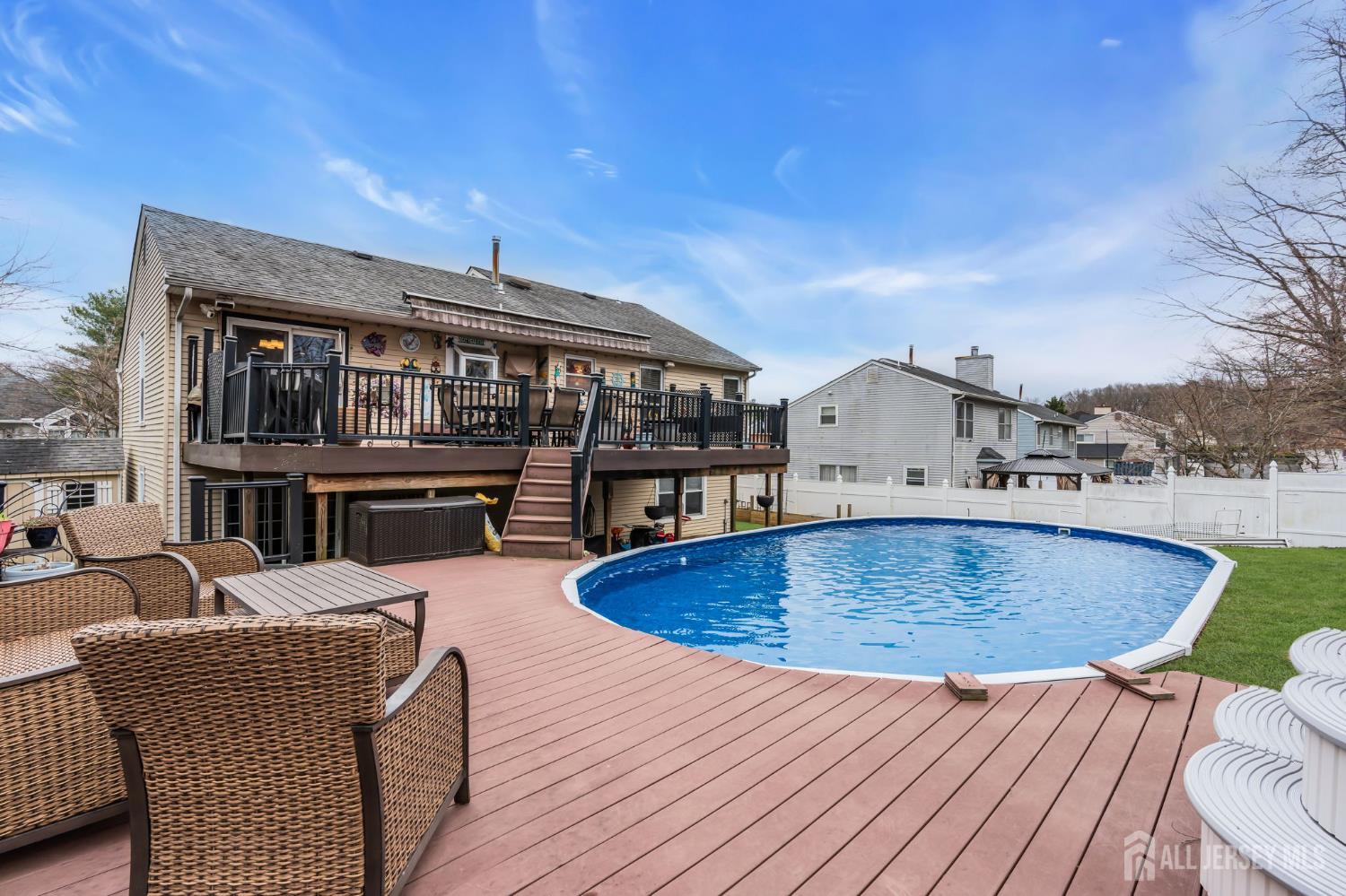 17 Heritage Drive Howell NJ 07731