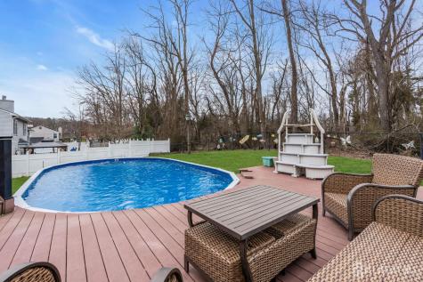 17 Heritage Drive Howell NJ 07731