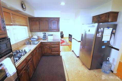 89 Oak Lane Edison NJ 08817