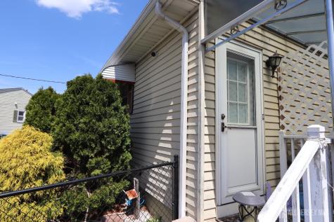 89 Oak Lane Edison NJ 08817