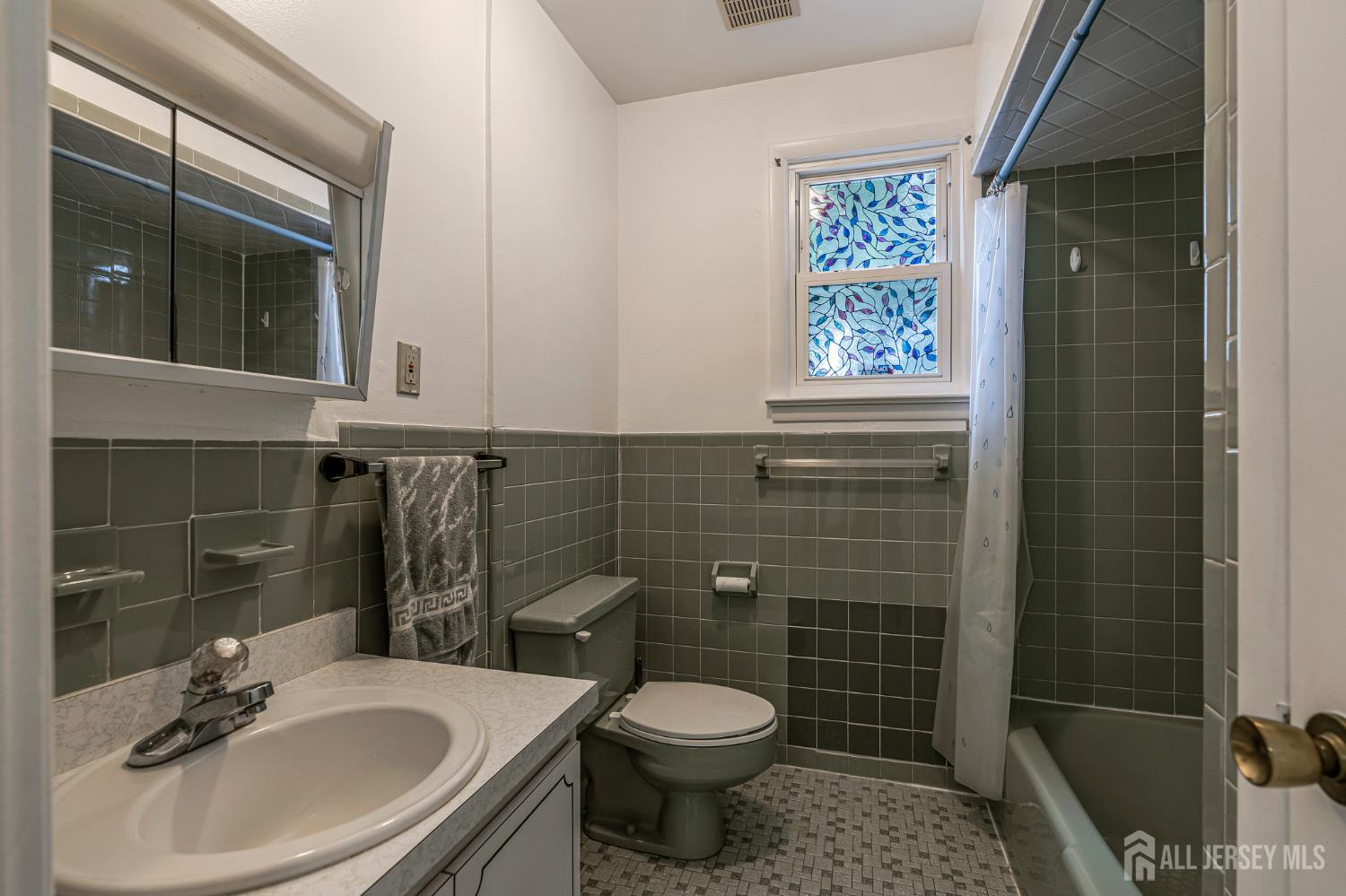 18 Robinson Street New Brunswick NJ 08901