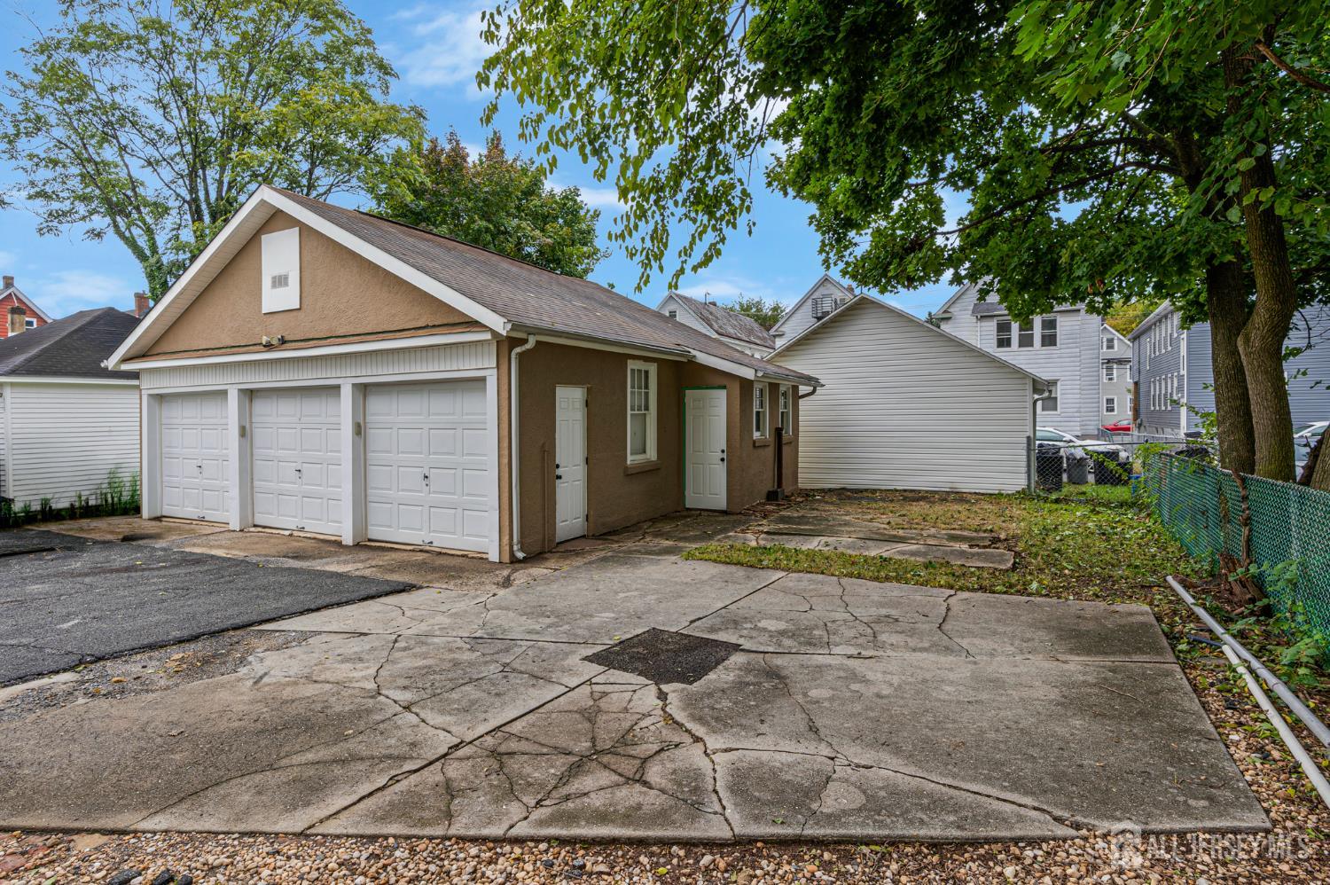 18 Robinson Street New Brunswick NJ 08901