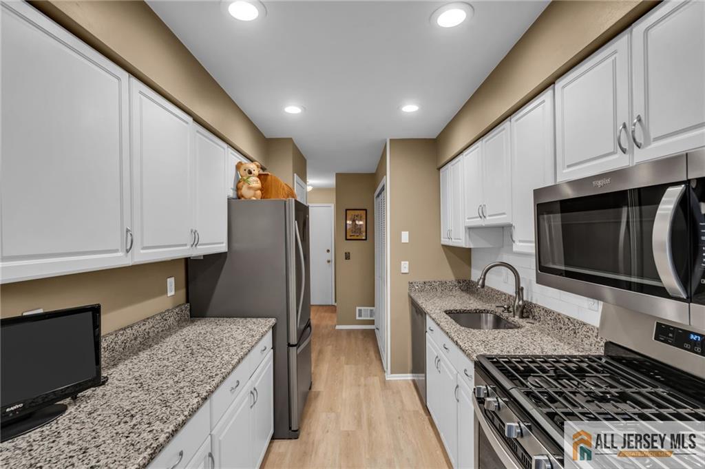 1 Manor Drive Hillsborough NJ 08844