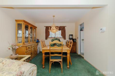 286 Harris Avenue Middlesex NJ 08846