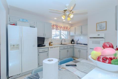 286 Harris Avenue Middlesex NJ 08846