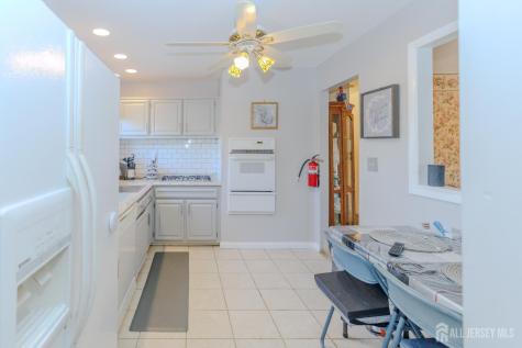 286 Harris Avenue Middlesex NJ 08846