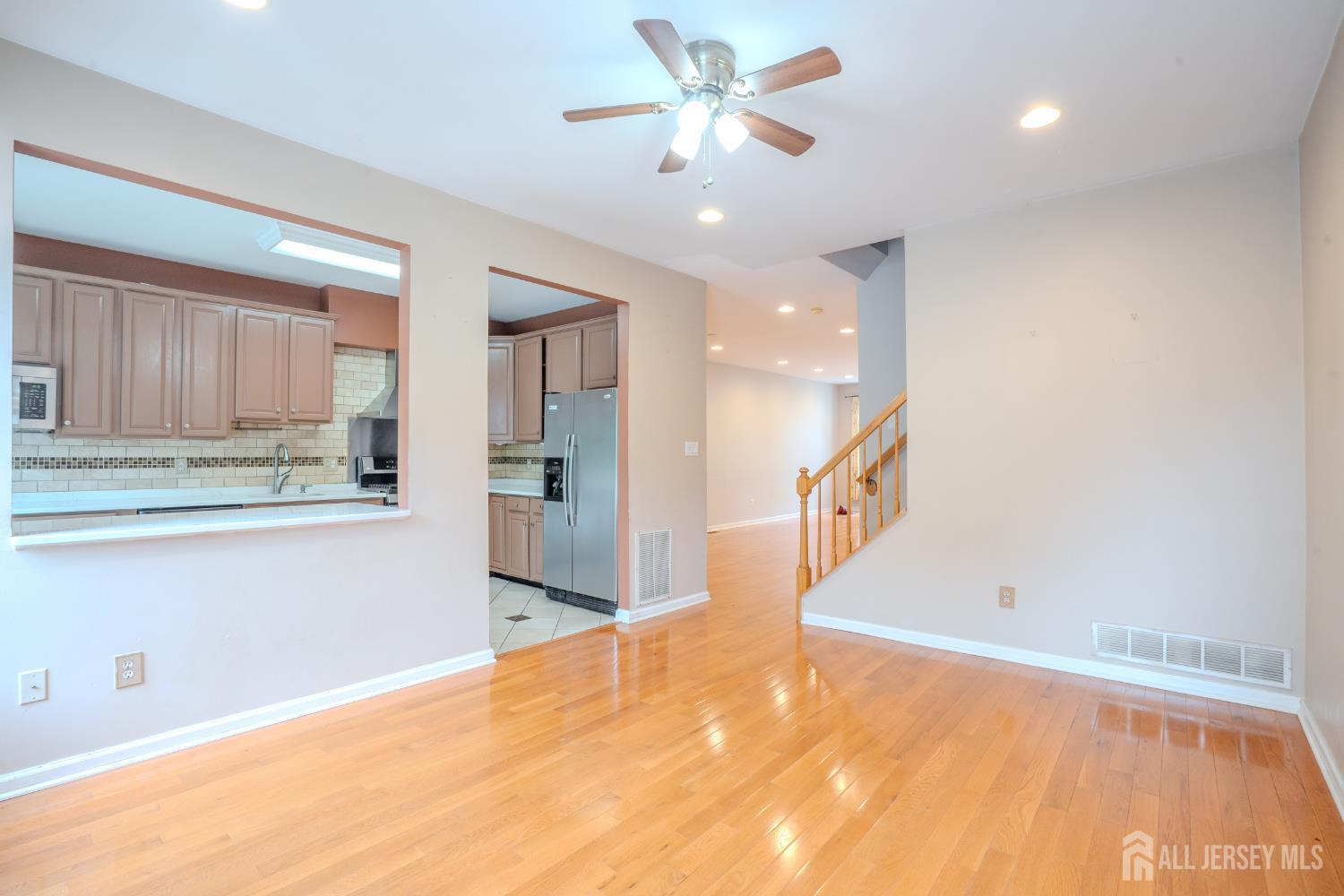 1604 Yarrow Circle South Brunswick NJ 08810