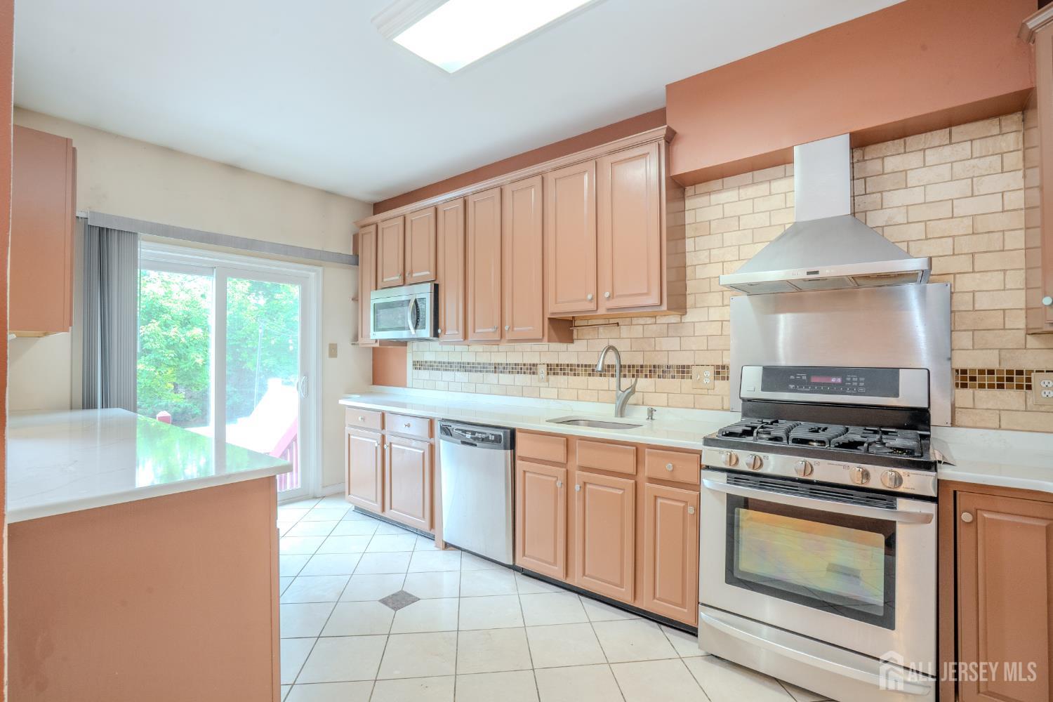 1604 Yarrow Circle South Brunswick NJ 08810