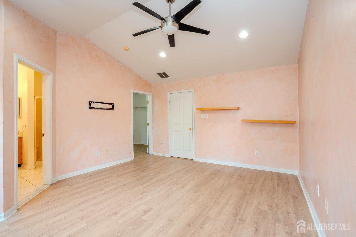 1604 Yarrow Circle South Brunswick NJ 08810