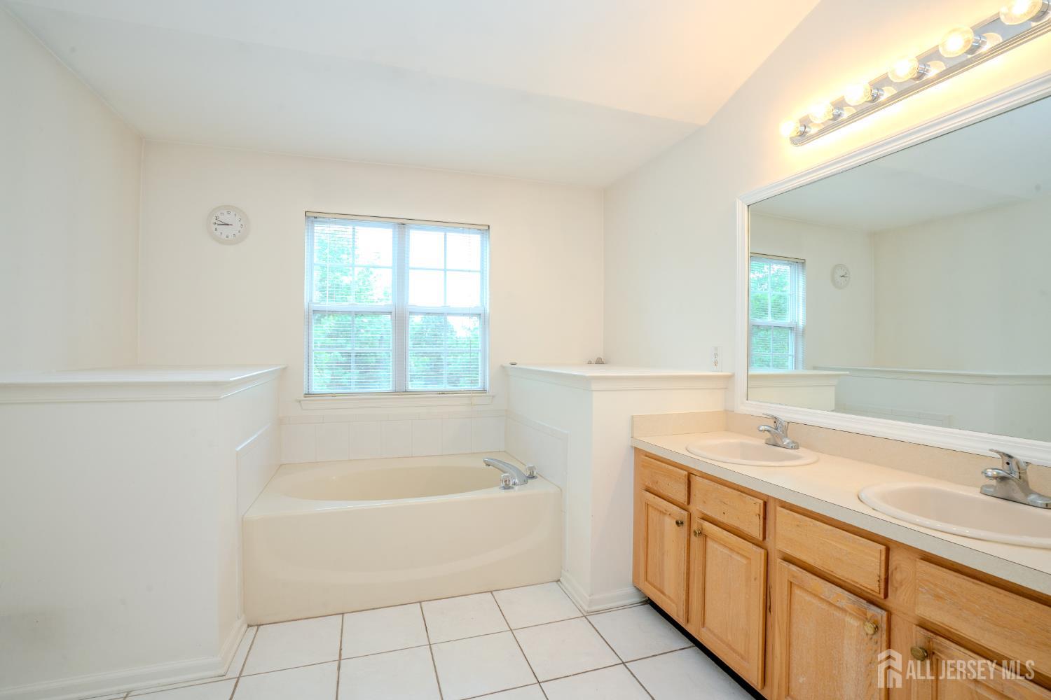 1604 Yarrow Circle South Brunswick NJ 08810