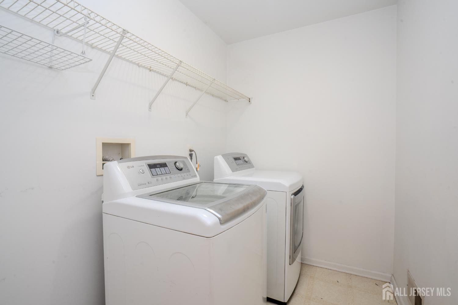 1604 Yarrow Circle South Brunswick NJ 08810