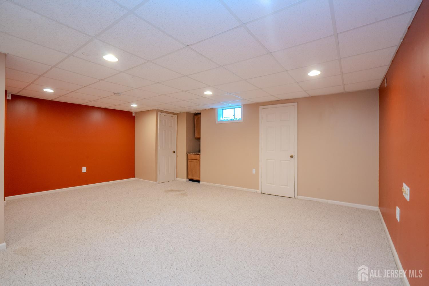 1604 Yarrow Circle South Brunswick NJ 08810