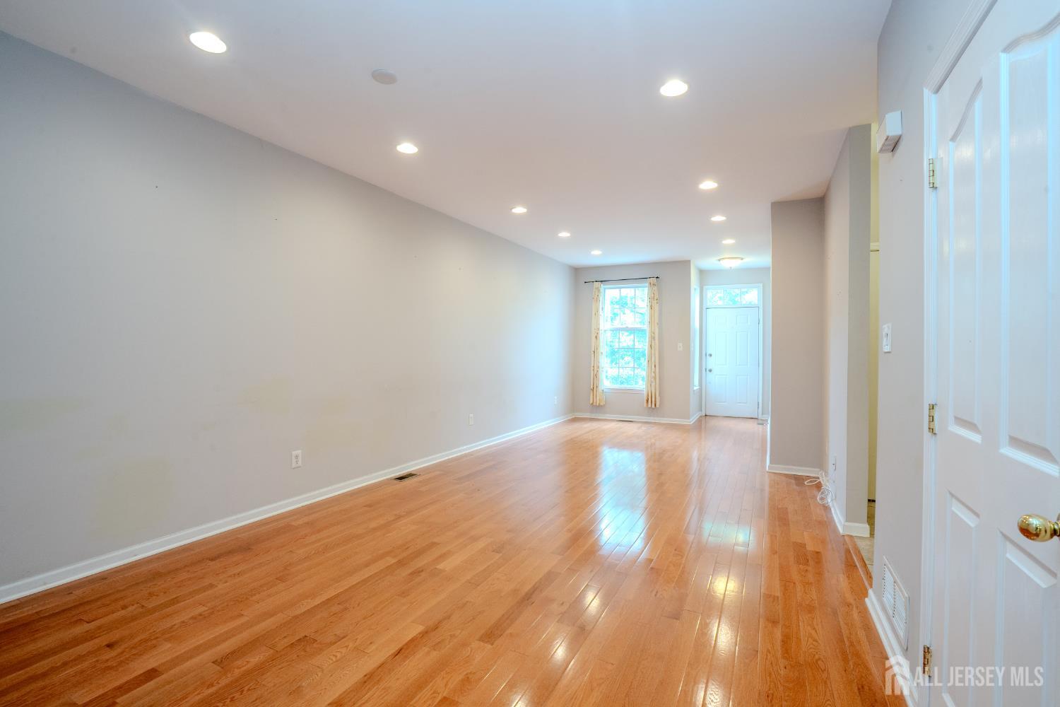 1604 Yarrow Circle South Brunswick NJ 08810