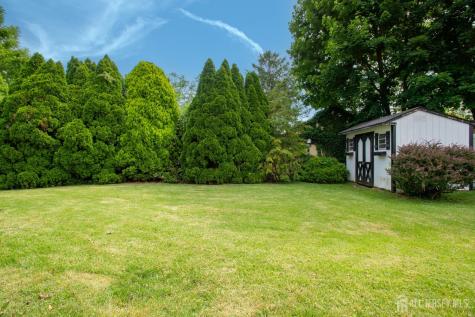 4 Madeline Avenue East Brunswick NJ 08816