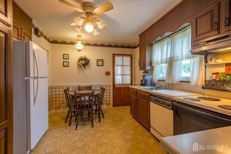 4 Madeline Avenue East Brunswick NJ 08816