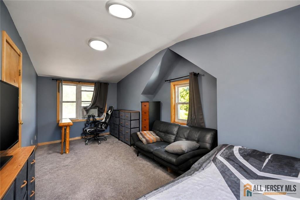 485 E Woodbridge Avenue Avenel NJ 07001