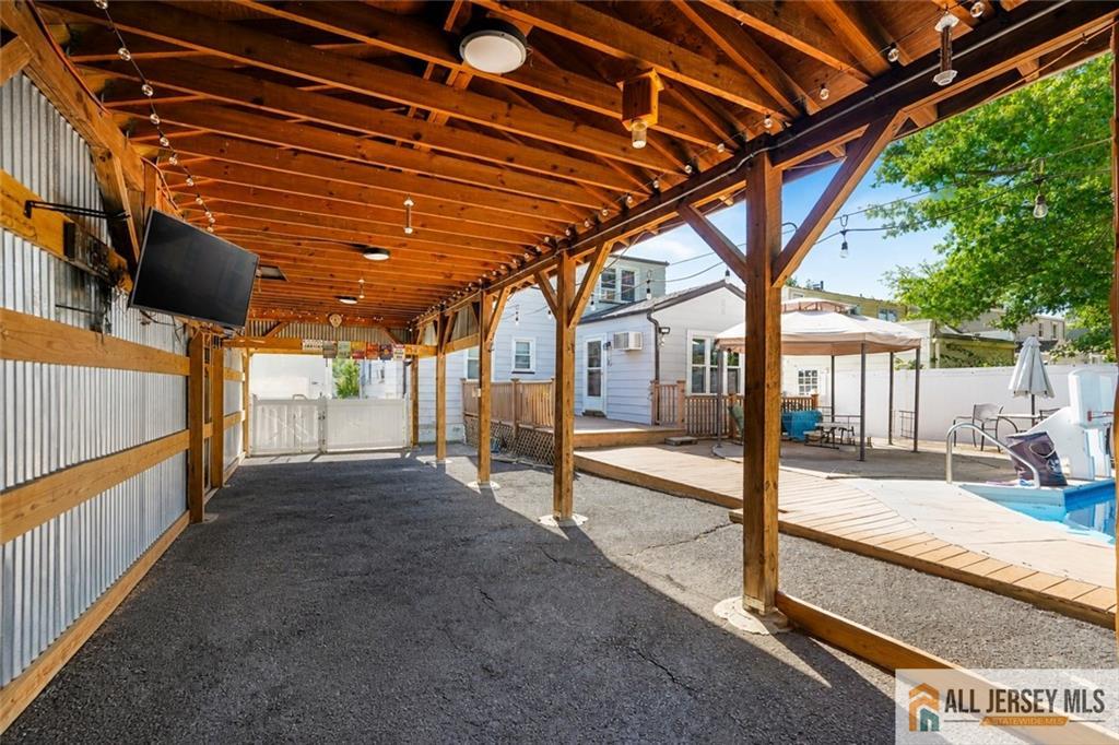 485 E Woodbridge Avenue Avenel NJ 07001