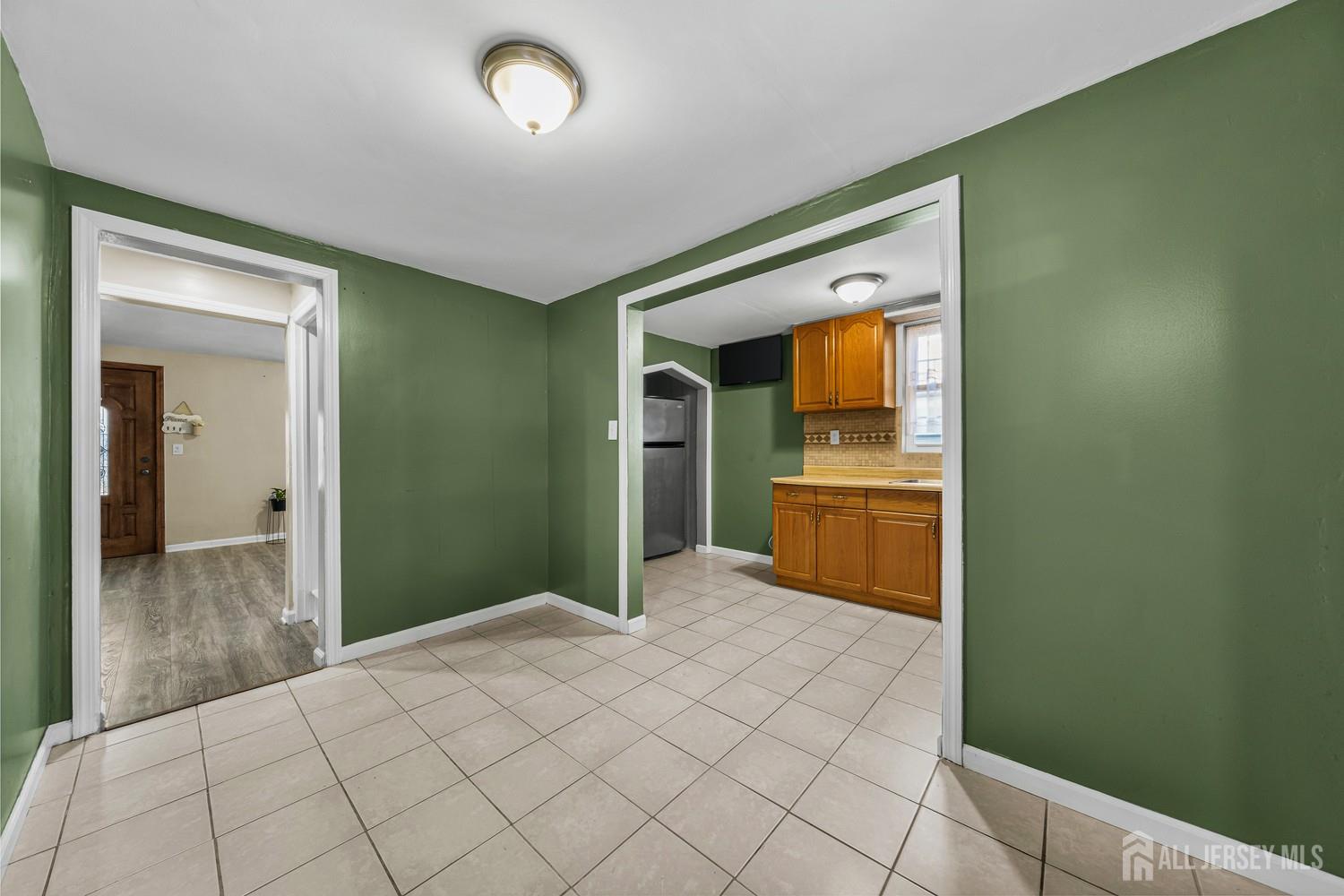 764 Carlock Avenue Perth Amboy NJ 08861