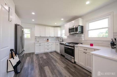 24 Old Stage Road East Brunswick NJ 08816