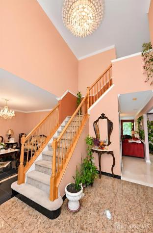 10 Sasha Court Old Bridge NJ 07747