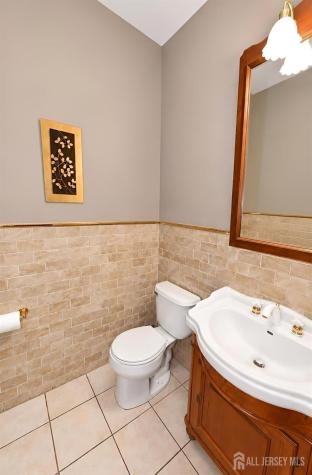 10 Sasha Court Old Bridge NJ 07747