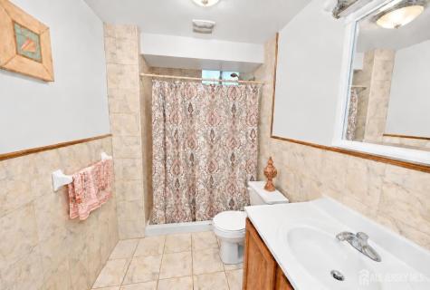 10 Sasha Court Old Bridge NJ 07747